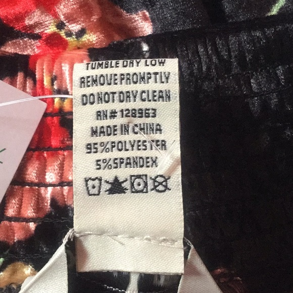 Indigo Rein Black Velour Floral Palazzo Wide Leg Pants NWT - Picture 9 of 9